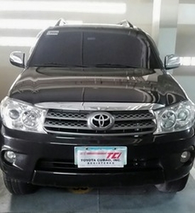 Toyota Fortuner 2010, Automatic - Liliw