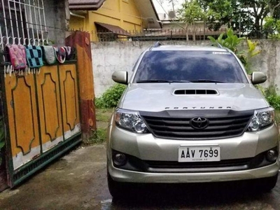 Toyota Fortuner 2014 Manual Diesel for sale in Santo Tomas