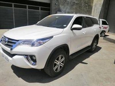 Toyota Fortuner 2019, Automatic - Laoag City