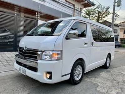 Toyota Grand Hiace 2019 - Manila
