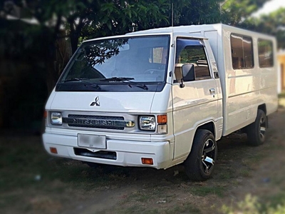 Used Mitsubishi L300 2010 for sale in Taal