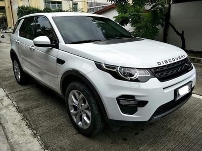 White Land Rover Discovery 2018 for sale in Quezon