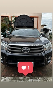 Selling White Toyota Hilux 2018 in Taytay