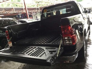 2016 Toyota Hilux 2.8 G 4x4 Manual Black