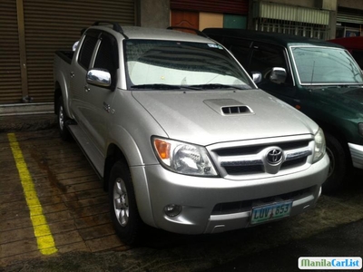 Toyota Hilux Automatic 2005