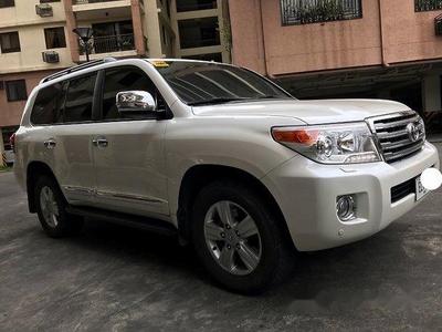 Well-kept Toyota Land Cruiser 2015 for sale