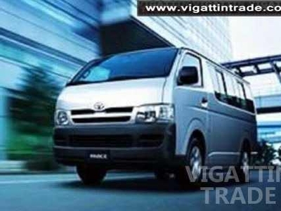 Toyota Hiace Commuter All In Promo 161,250 Down Payment..