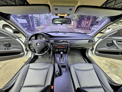 2012 BMW 318I in Bacoor, Cavite