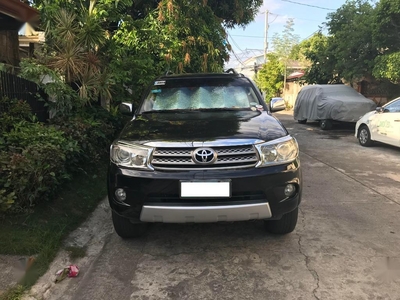 Sell Black Toyota Fortuner in Parañaque