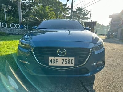 Selling White Mazda 3 2018 in Las Piñas