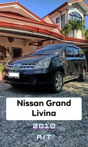Selling White Nissan Grand Livina 2010 in Mabalacat