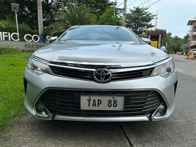 Selling White Toyota Camry 2018 in Las Piñas