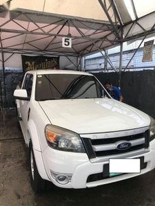 White Ford Trekker for sale in Parañaque