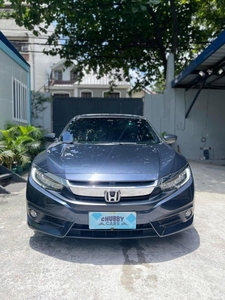 White Honda Civic 2018 for sale in Automatic