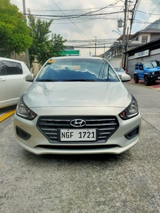 White Hyundai Reina 2020 for sale in Manila