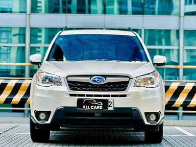 White Subaru Forester 2014 for sale in Automatic