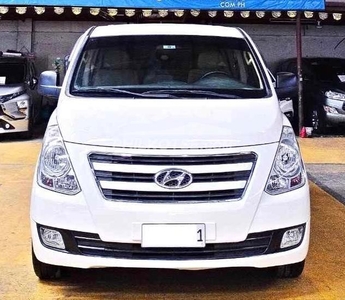 2016 Hyundai Starex 2.5 CRDi GLS 5 AT(Diesel Swivel) in Quezon City, Metro Manila