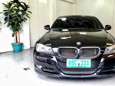 Black BMW 318I 2012 for sale in Automatic