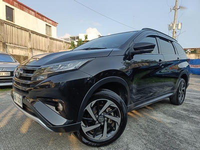 Black Toyota Rush 2018 for sale in Automatic