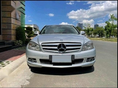 Mercedes-Benz C200 2009 for sale in Automatic