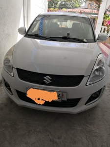 Pearl White Suzuki Swift 2017 for sale in Las Piñas