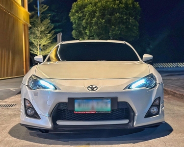 Pearl White Toyota 86 2014 for sale in Automatic
