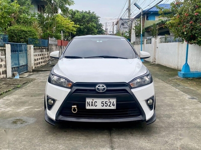 Red Toyota Yaris 2017 for sale