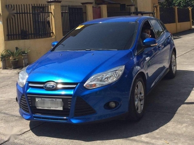 Sell Blue 2015 Ford Focus in Caloocan
