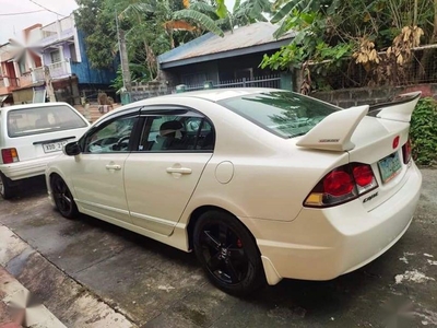 Sell Pearl White 2009 Honda Civic in Marikina