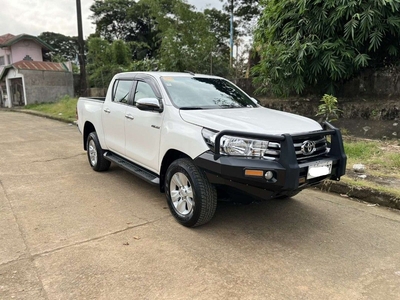 Sell White 2018 Toyota Hilux in Marikina