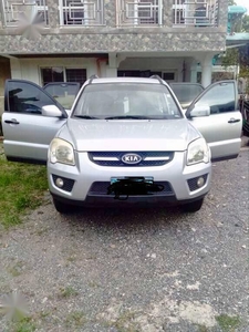 Selling 2009 Kia Sportage