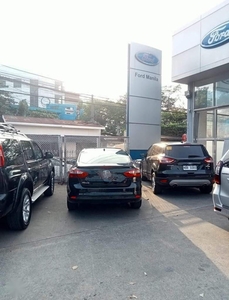 Selling Black Ford Focus 2013 in Manila