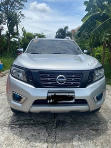 Selling Brightsilver Nissan Navara 2018 in San Fernando