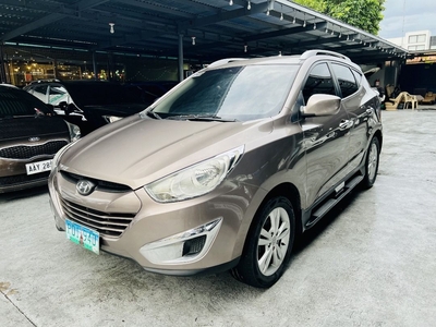 Selling Bronze Hyundai Tucson 2010 in Las Piñas