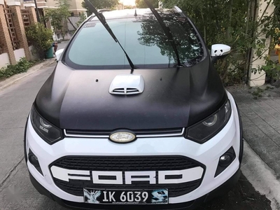 Selling Ford Ecosport 2016