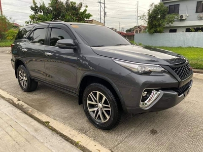 Selling Grey Toyota Fortuner 2018 in Imus