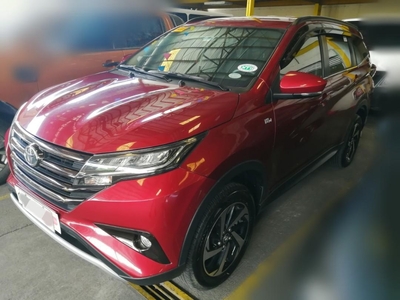 Selling Red Toyota Rush 2019 in Manila