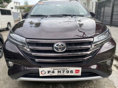 Selling Red Toyota Rush 2020 in Quezon