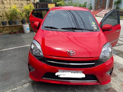 Selling Red Toyota Wigo 2016 in Quezon City