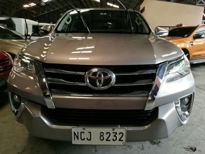 Selling Toyota Fortuner 2017