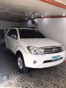 Toyota Fortuner 2.5G Automatic Diesel 2011 Model