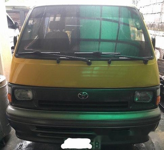 Well-kept Toyota Hiace 1995 for sale