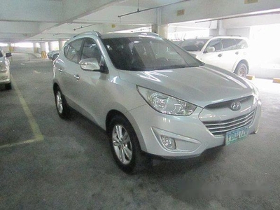 Well-maintained Hyundai Tucson 2010 for sale