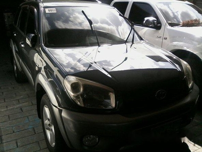 Well-maintained Toyota RAV4 2004 for sale