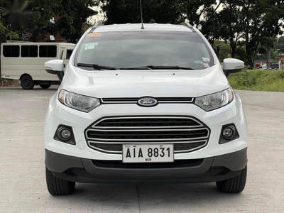 White Ford Ecosport 2015 for sale