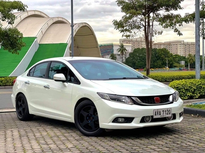 White Honda Civic 2015 for sale