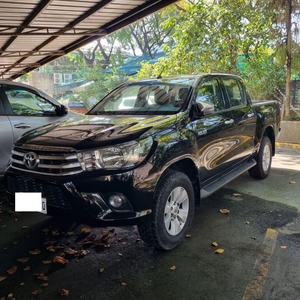 White Toyota Hilux 2019 for sale in Quezon City