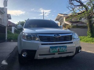 2010 Subaru Forester AT White SUV For Sale