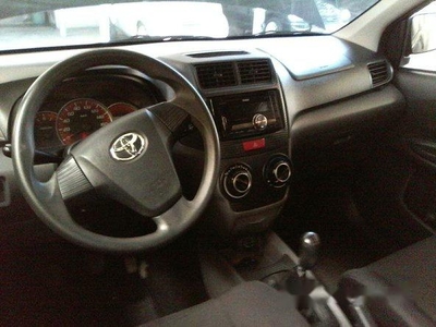Toyota Avanza 2013 E M/T for sale