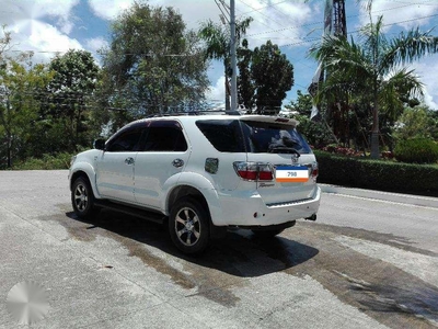2011 Toyota Fortuner G at for sale